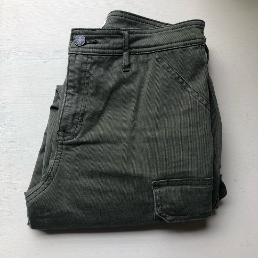Abercrombie & Fitch Green Cargo Skinny Jeans